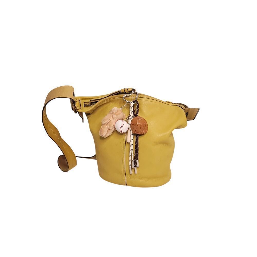 Authentic COACH 11422 Bucket Bag Genuine Leather Lemon yellow